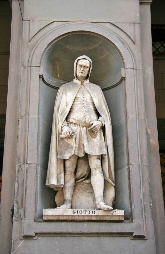 Statue of Giotto, one of many at the Uffizi gallery.