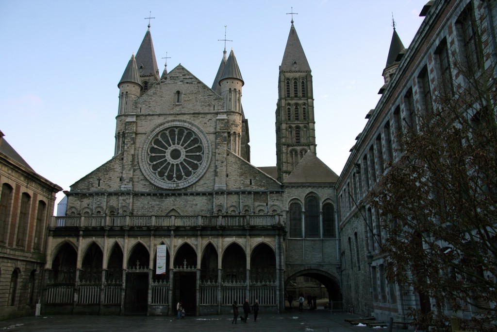 Entrance of the cathedral.
