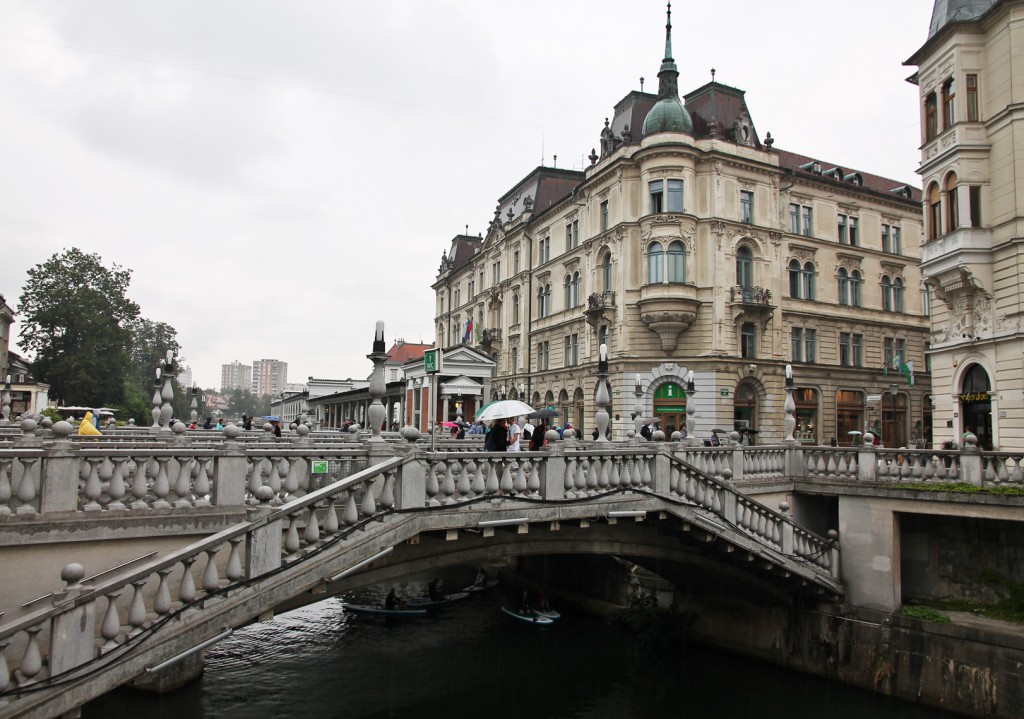 Tromostovje (Triple) Bridge.