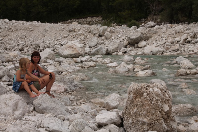 Throwing rocks - Febes favourite thing to do in Slovenian rivers ;-)