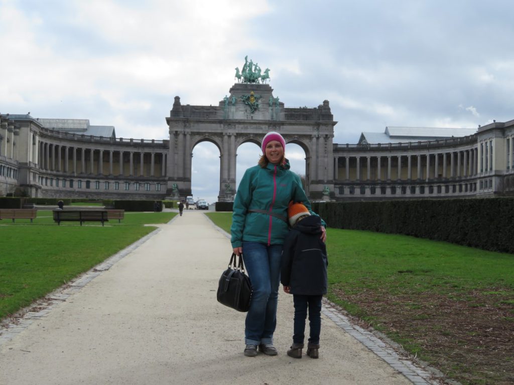 In front of the Triumphal Arch (1905), central highlight of the Jubelpark in Brussels.